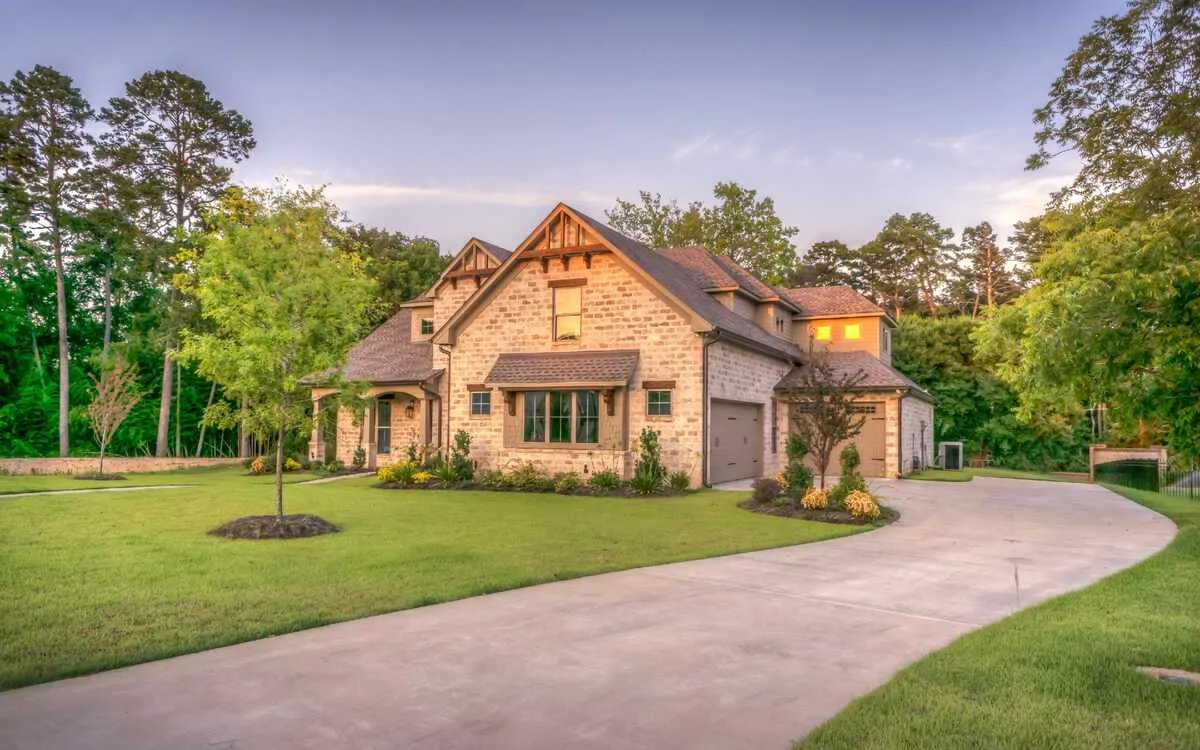 Flood Damage Cleanup in Nixa, MO